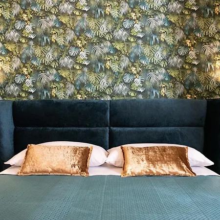 Jungle Boutique 4* Napels